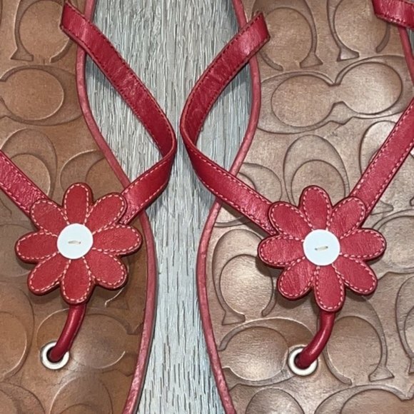 Coach Lucie Sandals size 9 - Picture 4 of 10